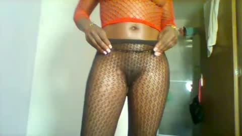Snapshot of niceass_95 chatting on 05/05/26, 08:33 gabby online show from 05/05/26, 08:33