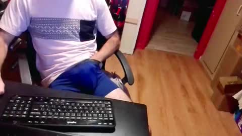 Snapshot of nicecck24 chatting on 11/13/25, 03:27 nicecck24 online show from 11/13/25, 03:27