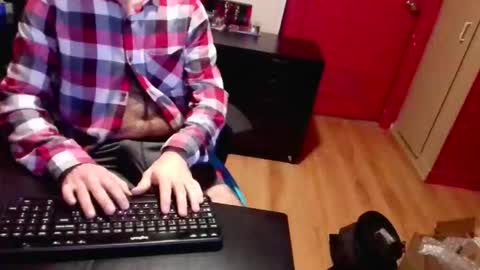 Snapshot of nicecck24 chatting on 02/18/26, 05:36 nicecck24 online show from 02/18/26, 05:36