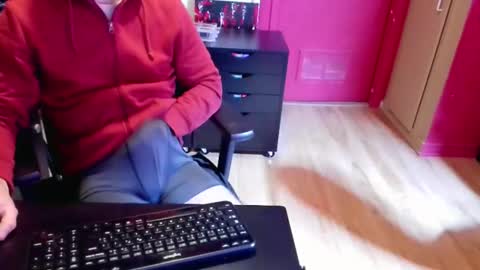 Snapshot of nicecck24 chatting on 03/09/26, 04:27 nicecck24 online show from 03/09/26, 04:27