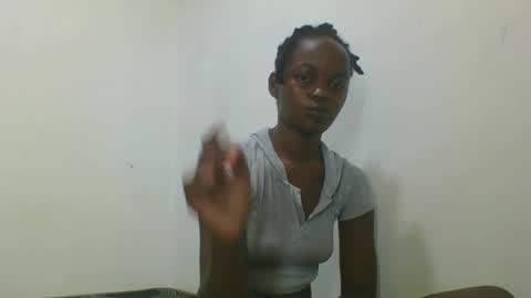 Snapshot of nicefantacy chatting on 04/19/26, 12:33 nicefantacy online show from 04/19/26, 12:33