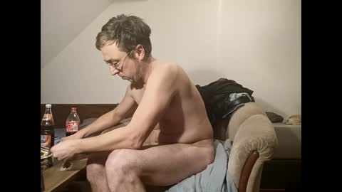 Snapshot of nicefuck0077 chatting on 12/09/24, 11:34 nicefuck0077 online show from 12/09/24, 11:34