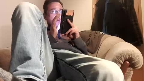 Snapshot of nicefuck0077 chatting on 03/26/26, 12:28 nicefuck0077 online show from 03/26/26, 12:28