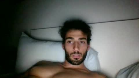 Snapshot of nicegguy9826 chatting on 09/21/25, 11:28 nicegguy9826 online show from 09/21/25, 11:28