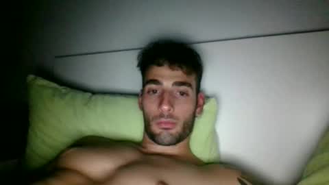 Snapshot of nicegguy9826 chatting on 10/20/25, 10:21 nicegguy9826 online show from 10/20/25, 10:21