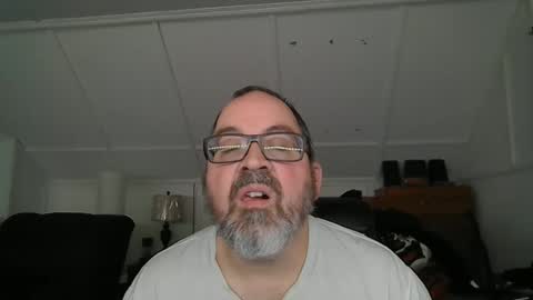 Snapshot of niceguy7208 chatting on 12/30/24, 02:53 niceguy7208 online show from 12/30/24, 02:53