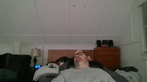 Snapshot of niceguy7208 chatting on 03/11/25, 04:21 niceguy7208 online show from 03/11/25, 04:21