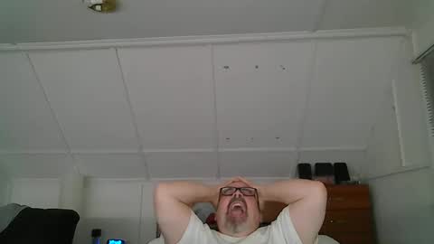 Snapshot of niceguy7208 chatting on 09/30/25, 02:49 niceguy7208 online show from 09/30/25, 02:49