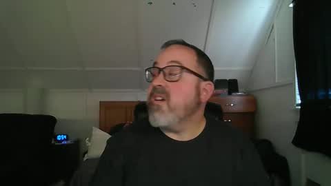 Snapshot of niceguy7208 chatting on 04/11/26, 02:54 niceguy7208 online show from 04/11/26, 02:54