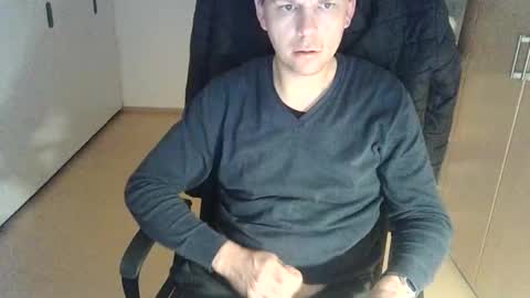 NiceGuyFlo online show from 11/03/25, 12:35