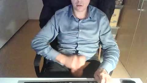 NiceGuyFlo online show from 11/05/25, 12:21