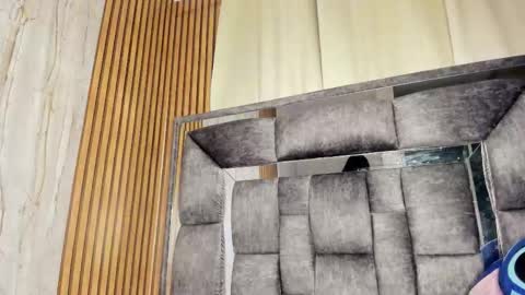 Luna online show from 11/15/25, 11:32