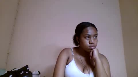 Snapshot of nicelly01 chatting on 05/07/26, 09:20 nicelly01 online show from 05/07/26, 09:20
