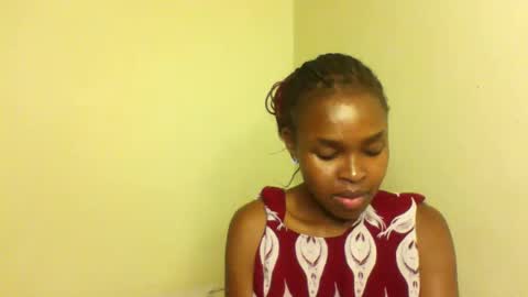 Snapshot of nicemillow chatting on 12/07/24, 10:28 nicemillow online show from 12/07/24, 10:28