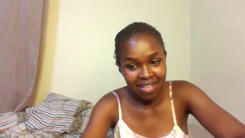 Snapshot of nicemillow chatting on 12/13/24, 11:17 nicemillow online show from 12/13/24, 11:17