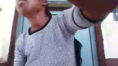 Snapshot of nicemillow chatting on 12/16/24, 12:16 nicemillow online show from 12/16/24, 12:16