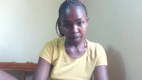 Snapshot of nicemillow chatting on 02/28/25, 11:25 nicemillow online show from 02/28/25, 11:25