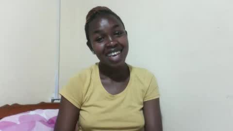 Snapshot of nicemillow chatting on 03/05/25, 04:24 nicemillow online show from 03/05/25, 04:24