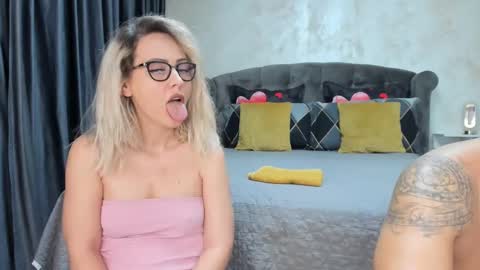 Sophie online show from 02/14/25, 07:59