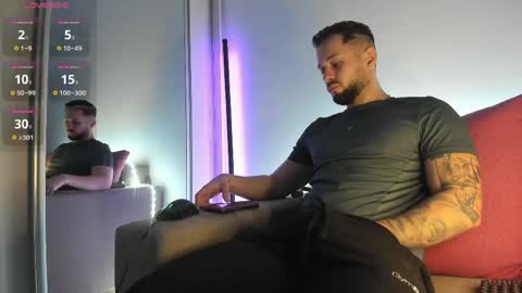 Nicholassx online show from 04/13/26, 07:52