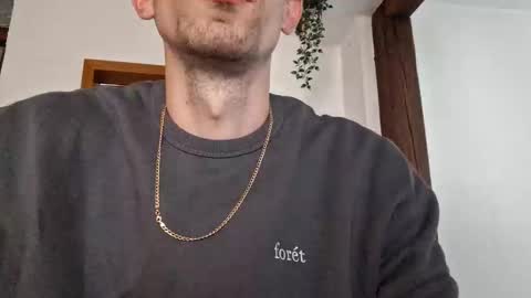 Snapshot of nick194207 chatting on 11/04/25, 03:22 nick194207 online show from 11/04/25, 03:22