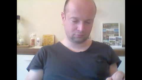 Snapshot of nick1990b chatting on 03/31/26, 04:51 nick1990b online show from 03/31/26, 04:51