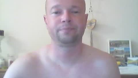 Snapshot of nick1990b chatting on 06/21/26, 04:53 nick1990b online show from 06/21/26, 04:53