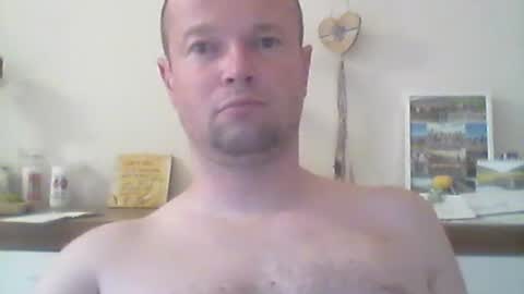 Snapshot of nick1990b chatting on 07/02/26, 05:52 nick1990b online show from 07/02/26, 05:52