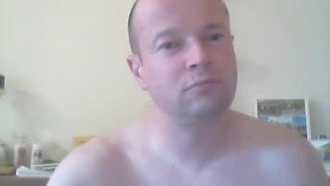 Snapshot of nick1990b chatting on 07/23/26, 05:22 nick1990b online show from 07/23/26, 05:22
