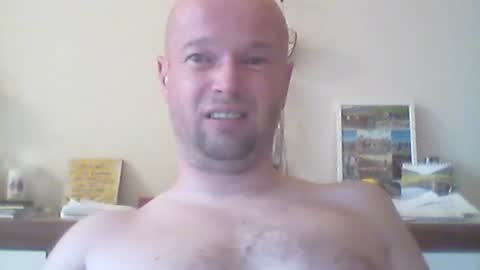 Snapshot of nick1990b chatting on 08/02/26, 05:22 nick1990b online show from 08/02/26, 05:22