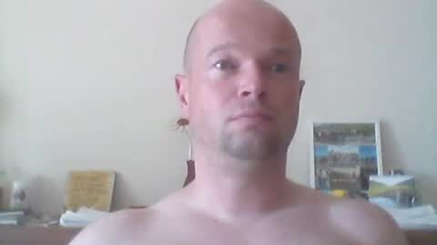 Snapshot of nick1990b chatting on 08/05/26, 11:57 nick1990b online show from 08/05/26, 11:57