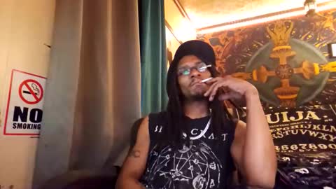 Snapshot of nick2high chatting on 05/05/26, 11:57 G13 online show from 05/05/26, 11:57
