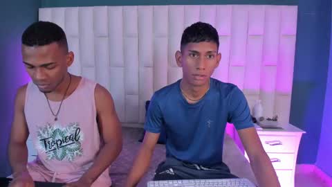 Snapshot of nick_collins20 chatting on 02/14/25, 12:09 Nick online show from 02/14/25, 12:09