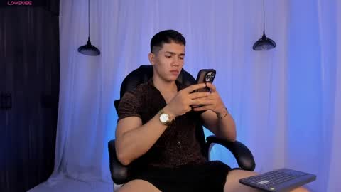 Snapshot of nick_fenix chatting on 04/22/26, 02:47 nick fenix online show from 04/22/26, 02:47