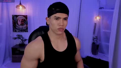 nick fenix online show from 06/19/26, 03:11