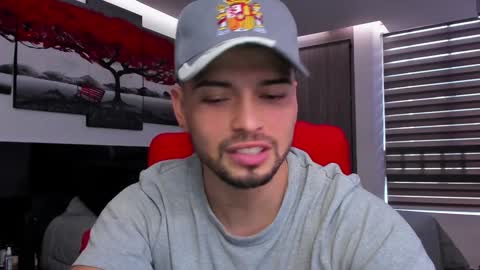 Snapshot of nick_klaus chatting on 01/20/25, 10:15 Nick Klaus online show from 01/20/25, 10:15