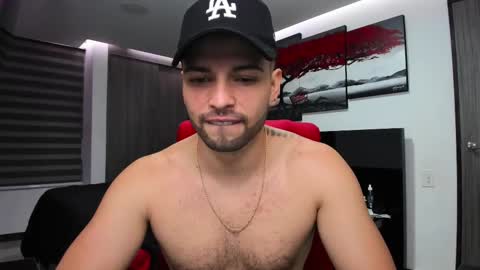 Snapshot of nick_klaus chatting on 02/17/25, 11:20 Nick Klaus online show from 02/17/25, 11:20