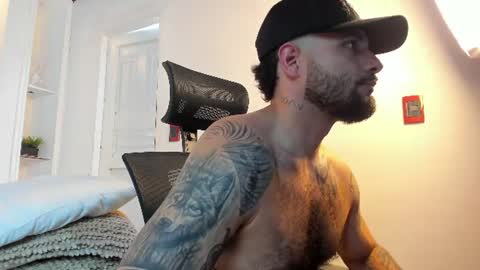 nick owen26 online show from 06/11/26, 07:34