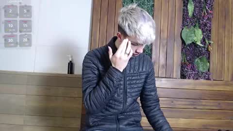 Nick  online show from 11/11/25, 12:05