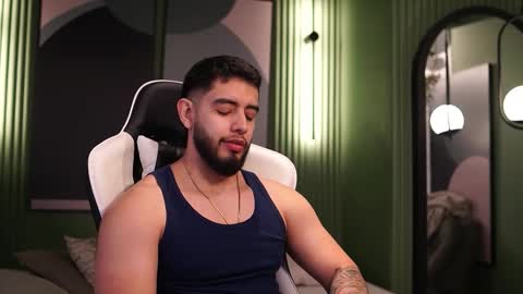 Jhohan online show from 10/18/25, 01:01