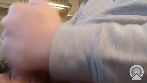 nick_x_b online show from 02/09/25, 08:13