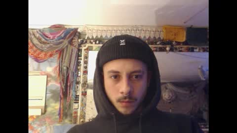 Snapshot of nickandmaryane chatting on 12/14/25, 02:06 nickandmaryane online show from 12/14/25, 02:06