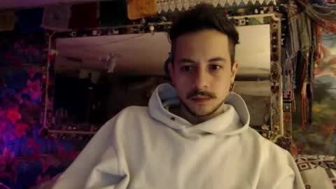 Snapshot of nickandmaryane chatting on 03/14/26, 02:39 nickandmaryane online show from 03/14/26, 02:39