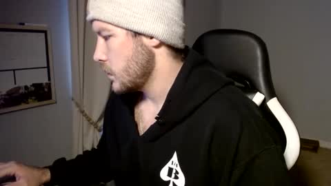 Cakedcouple  OF - Yourtattedcutie  qurlynfit online show from 12/26/24, 02:05