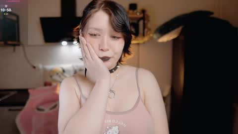 nickari_x online show from 05/28/26, 05:38