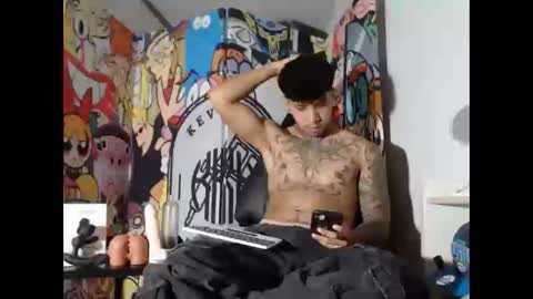 Nickhot0609 online show from 12/03/24, 01:52