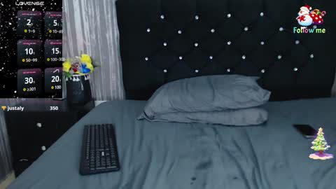 Snapshot of nickk_parkerr chatting on 12/17/24, 08:10 nickk_parkerr online show from 12/17/24, 08:10