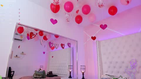 Snapshot of nickky_thompson chatting on 02/18/25, 01:00 nickky online show from 02/18/25, 01:00