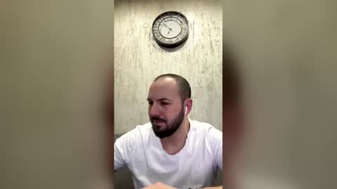 Snapshot of nickolas22 chatting on 03/04/26, 10:16 Julian online show from 03/04/26, 10:16