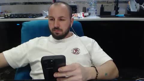 Snapshot of nickolas22 chatting on 03/25/26, 09:54 Julian online show from 03/25/26, 09:54